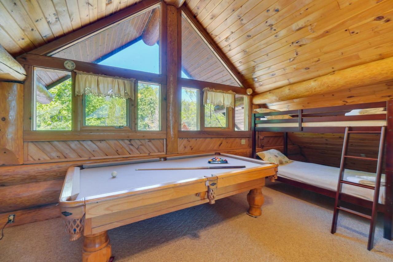 Smoky Mountain Vacation Rental Cabin With Hot Tub! 蓋特林堡 外观 照片