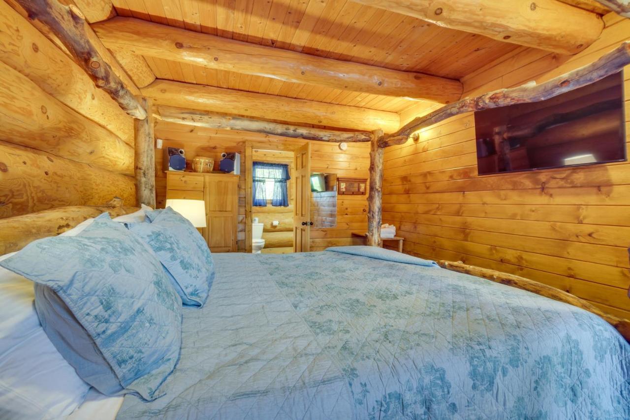 Smoky Mountain Vacation Rental Cabin With Hot Tub! 蓋特林堡 外观 照片